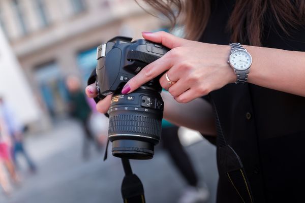 Aparat cyfrowy dla mniej i bardziej zaawansowanych fotografów